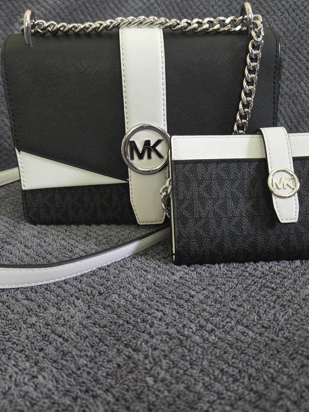 Michael Kors Black & White Chain Shoulder Bag and Wallet Set